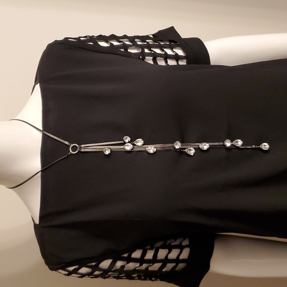 Beautiful 4 Strand Metal Rhinestone - Picture 1 of 6